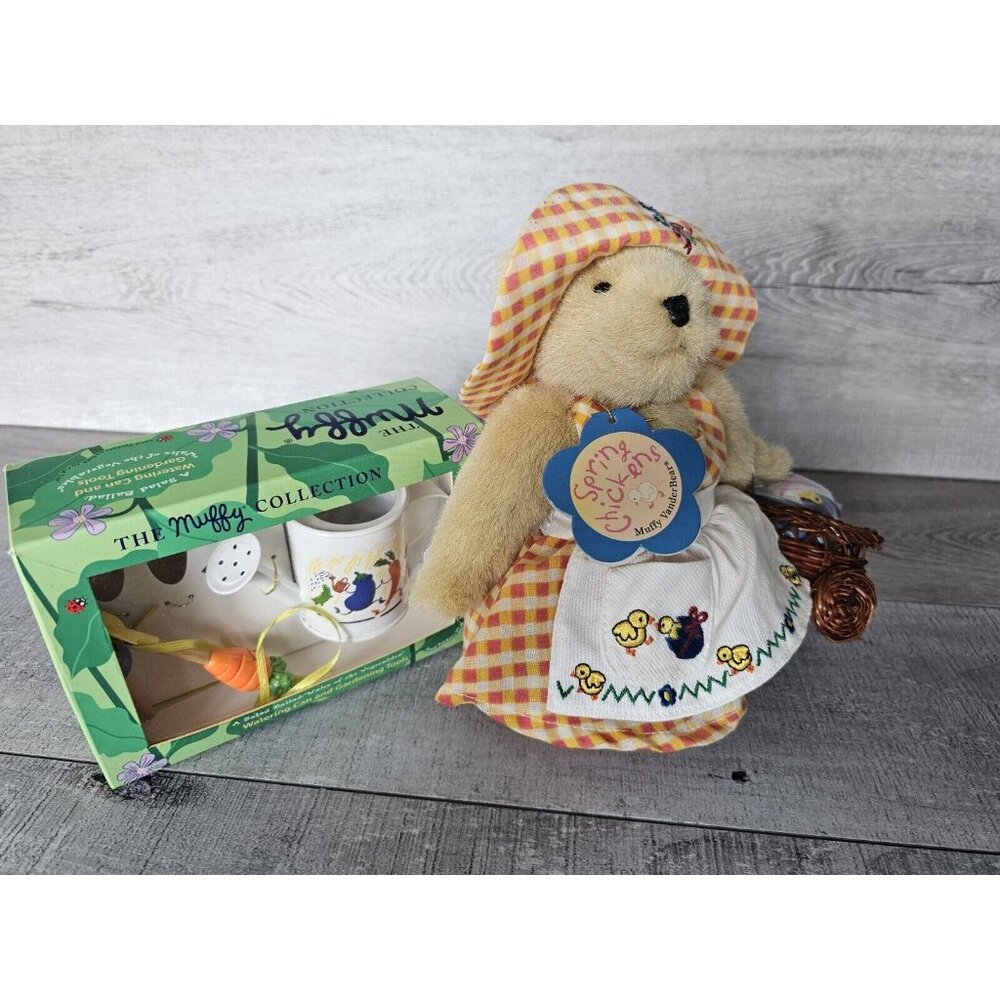 Muffy VanderBear SPRING CHICKENS Bear & A Salad Ballad Gardening Tools Lot New